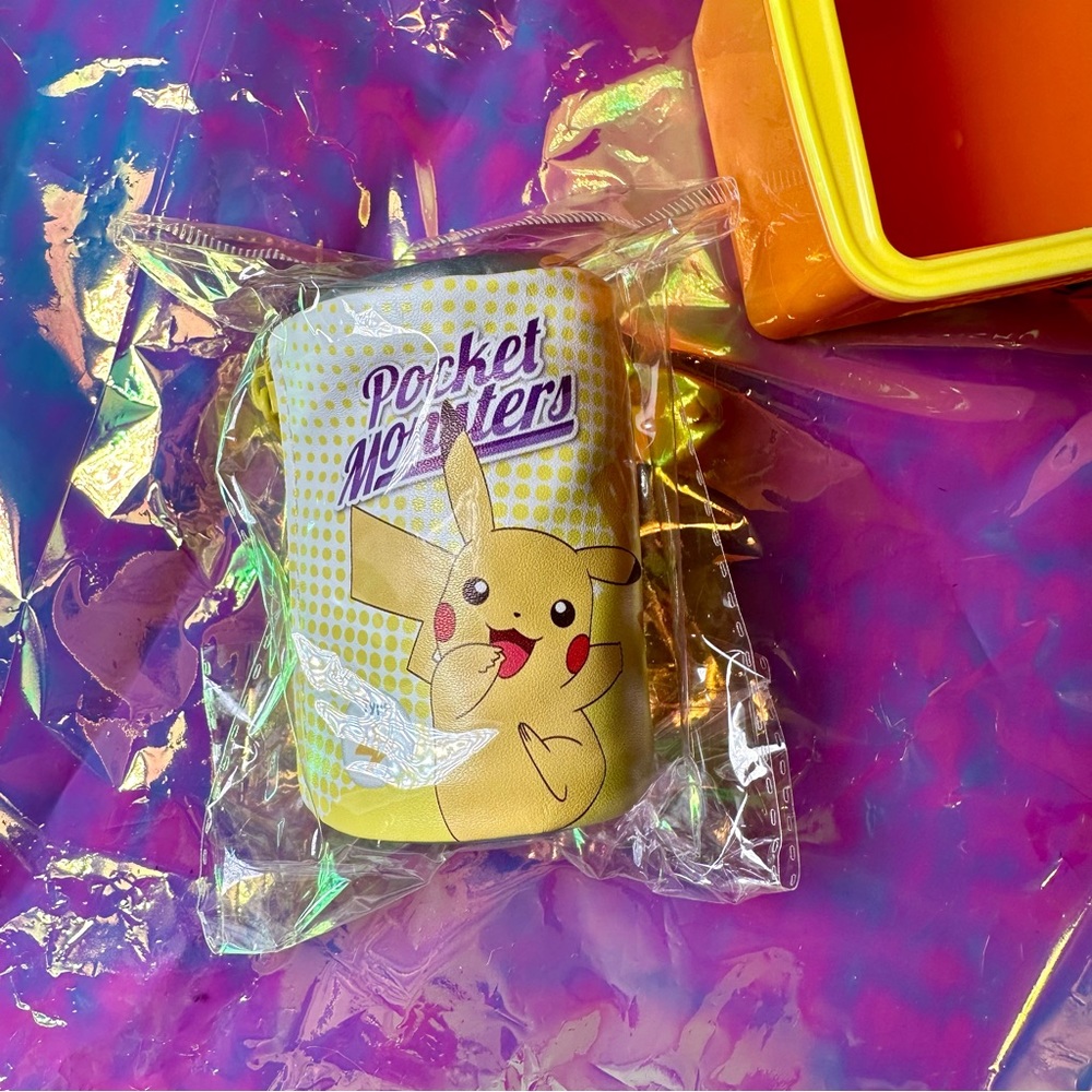 Pokemon Bundle - Picture 7 of 8